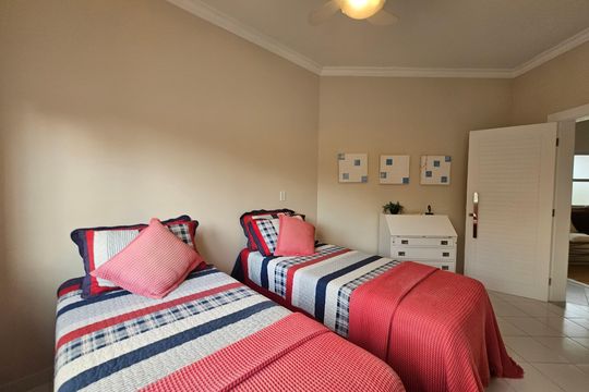 Casa de Condomínio para alugar com 4 quartos, 500m² em Morrinhos, Guarujá
