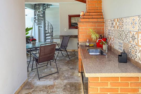 Churrasqueira de casa para alugar com 3 quartos, 300m² em Vila Suiça, Indaiatuba