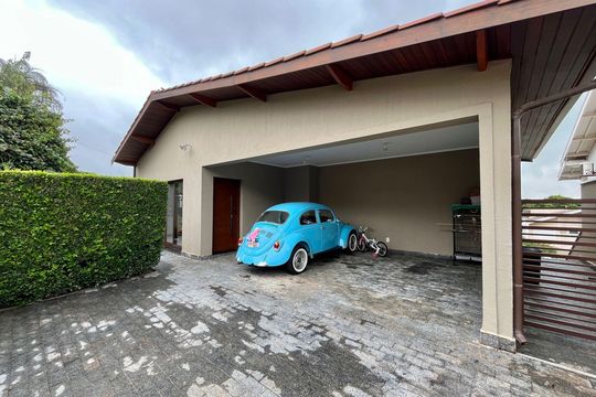 Garagem de casa de condomínio à venda com 4 quartos, 340m² em Conjunto Habitacional Vila Santana (sousas), Campinas