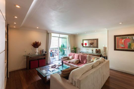 Sala de apartamento à venda com 3 quartos, 142m² em Tijuca, Rio de Janeiro