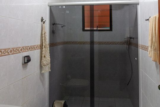 Casa à venda com 4 quartos, 221m² em Parque Continental, Guarulhos