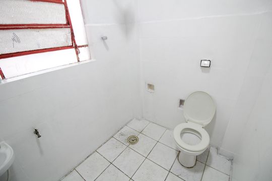 Banheiro de apartamento para alugar com 1 quarto, 40m² em Brás, São Paulo