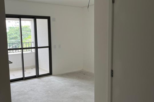 Apartamento à venda com 1 quarto, 32m² em Santo Amaro, São Paulo