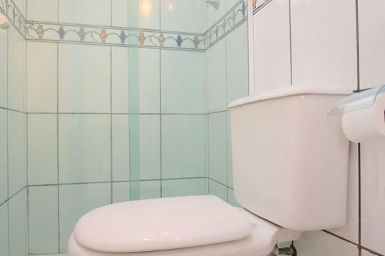 Banheiro Social de apartamento à venda com 3 quartos, 74m² em Tatuapé, São Paulo