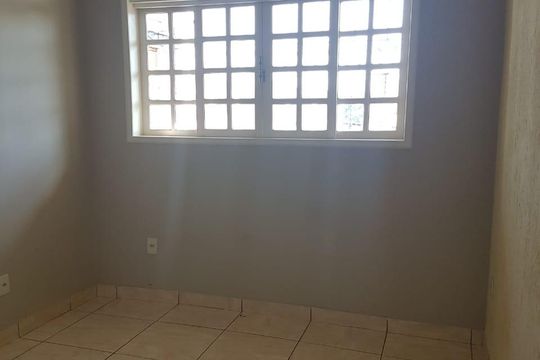 Quarto de apartamento para alugar com 2 quartos, 62m² em Campo Grande, Rio de Janeiro