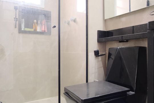 Banheiro da Suíte de apartamento para alugar com 2 quartos, 63m² em Vila Carrão, São Paulo