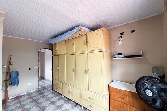 quarto 1 de casa à venda com 3 quartos, 184m² em Vila Santista, São Paulo