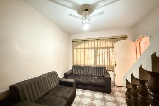 Sala de casa à venda com 3 quartos, 184m² em Vila Santista, São Paulo