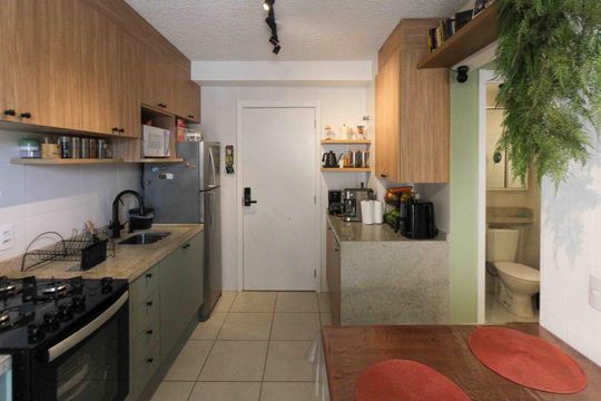 Cozinha de apartamento para alugar com 2 quartos, 35m² em Vila Ema, São Paulo