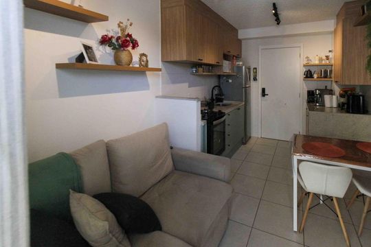 Sala de apartamento para alugar com 2 quartos, 35m² em Vila Ema, São Paulo
