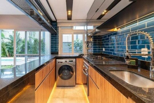 Cozinha  de apartamento para alugar com 2 quartos, 146m² em Glória, Porto Alegre