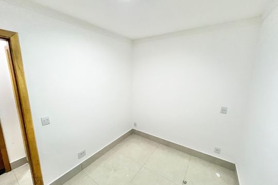Quarto 1 de apartamento à venda com 2 quartos, 37m² em Jardim Paraíso, São Paulo