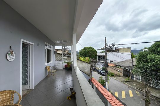 Varanda - Sala de casa para alugar com 2 quartos, 150m² em Curicica, Rio de Janeiro
