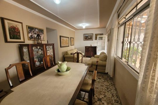Sala de jantar de casa à venda com 3 quartos, 380m² em Gr Ouro Branco, Contagem