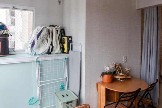 Sala - Varanda de apartamento à venda com 2 quartos, 60m² em Vila Guilherme, São Paulo