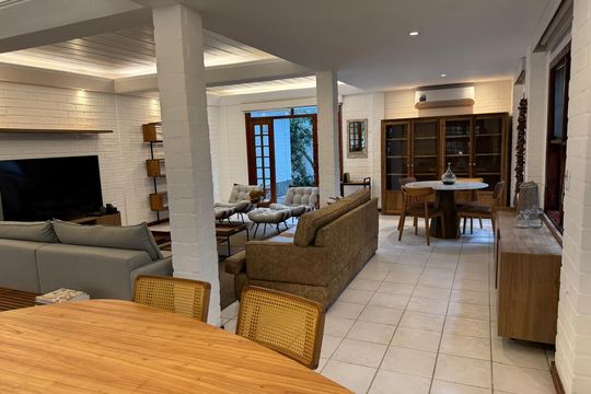 Casa de Condomínio à venda com 4 quartos, 367m² em Barra da Tijuca, Rio de Janeiro