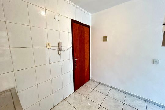 Cozinha de apartamento à venda com 1 quarto, 35m² em Jardim Santa Mena, Guarulhos