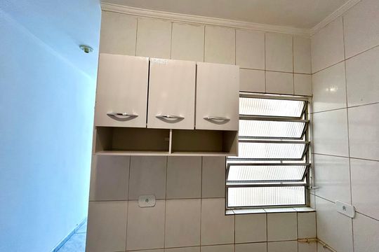 Cozinha de apartamento à venda com 1 quarto, 35m² em Jardim Santa Mena, Guarulhos