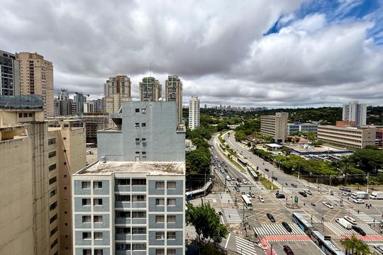 Vista  de kitnet/studio à venda com 0 quarto, 22m² em Jardim das Acacias, São Paulo