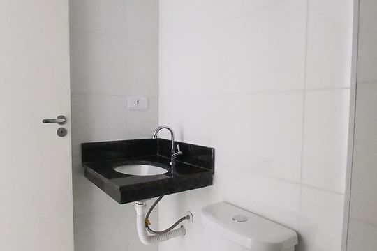Banheiro de apartamento à venda com 1 quarto, 40m² em Vila Maria Alta, São Paulo