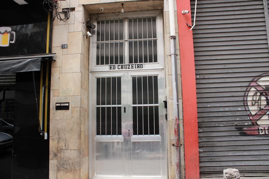 Fachada de apartamento à venda com 2 quartos, 85m² em Liberdade, São Paulo
