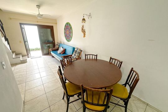 Sala de Jantar de casa de condomínio para alugar com 3 quartos, 100m² em Ingleses do Rio Vermelho, Florianópolis