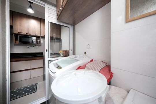 Cozinha e Área de Serviço de apartamento à venda com 2 quartos, 44m² em Vila Paranagua, São Paulo