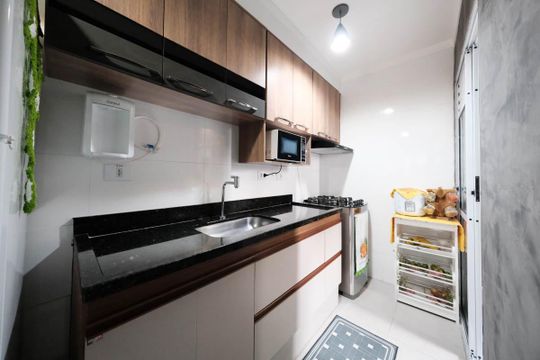Cozinha e Área de Serviço de apartamento à venda com 2 quartos, 44m² em Vila Paranagua, São Paulo