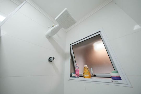 Banheiro de apartamento à venda com 2 quartos, 44m² em Vila Paranagua, São Paulo