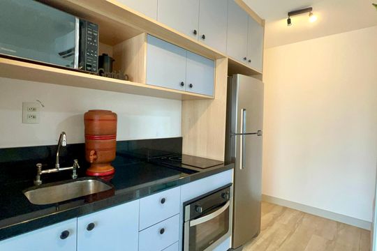 Cozinha de apartamento à venda com 1 quarto, 29m² em Sumarezinho, São Paulo