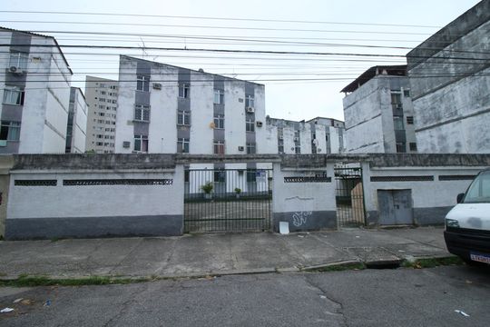 Fachada do Prédio de apartamento à venda com 2 quartos, 50m² em Olaria, Rio de Janeiro