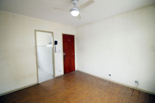 Apartamento à venda com 2 quartos, 50m² em Olaria, Rio de Janeiro