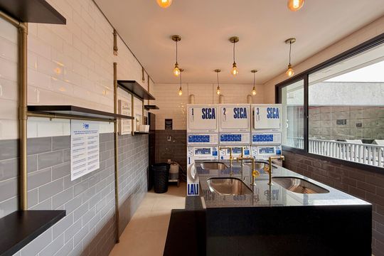Lavanderia  de kitnet/studio à venda com 0 quarto, 22m² em Jardim das Acacias, São Paulo