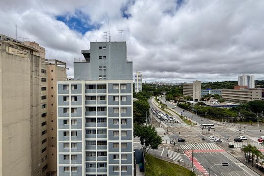 Vista  de kitnet/studio à venda com 0 quarto, 22m² em Jardim das Acacias, São Paulo