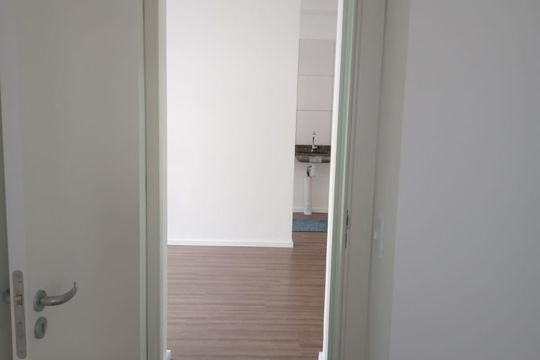 Corredor de apartamento à venda com 2 quartos, 45m² em Recreio dos Bandeirantes, Rio de Janeiro