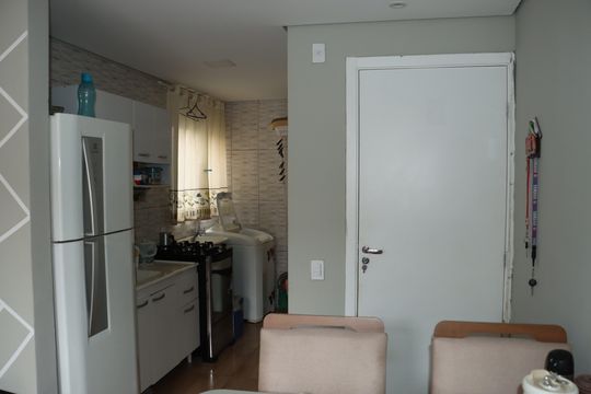 Apartamento para alugar com 2 quartos, 39m² em Jardim Petropolis, Cotia