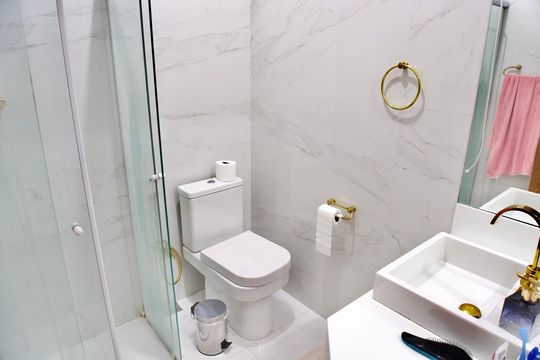 Banheiro de casa à venda com 3 quartos, 220m² em Dom Cabral, Belo Horizonte