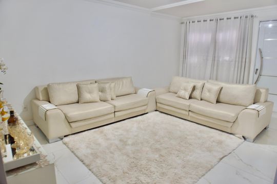 Casa à venda com 3 quartos, 220m² em Dom Cabral, Belo Horizonte