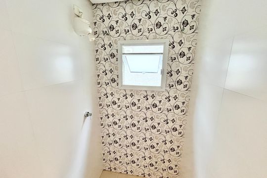 Banheiro 2 de casa à venda com 3 quartos, 247m² em Vila Pita, São Paulo