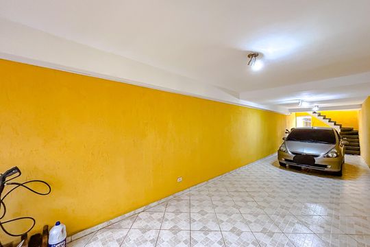 Garagem de casa à venda com 3 quartos, 103m² em Jardim Jaú (zona Leste), São Paulo