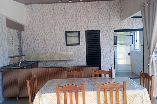Área externa de casa à venda com 2 quartos, 65m² em Parque Sao Luis, São Paulo