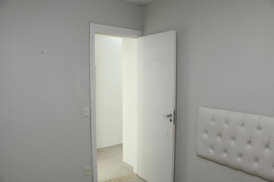 quarto de apartamento para alugar com 2 quartos, 48m² em Jardim Alvorada, Nova Iguaçu