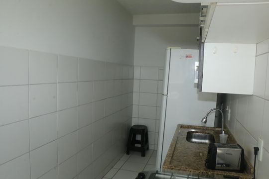 Cozinha de apartamento para alugar com 2 quartos, 48m² em Jardim Alvorada, Nova Iguaçu