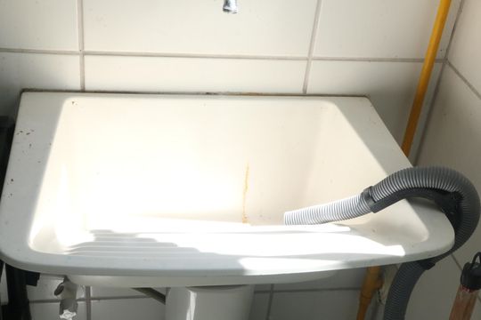 Cozinha - Torneira de apartamento para alugar com 2 quartos, 48m² em Jardim Alvorada, Nova Iguaçu