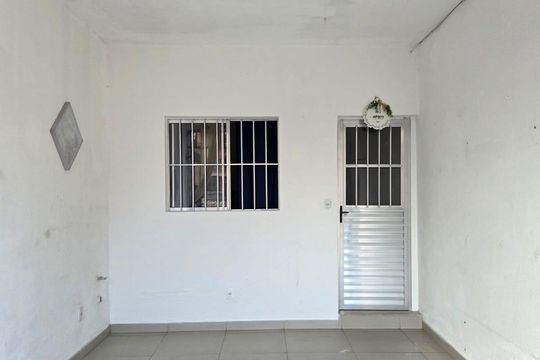 garagem de casa para alugar com 1 quarto, 90m² em Jardim Santa Mena, Guarulhos