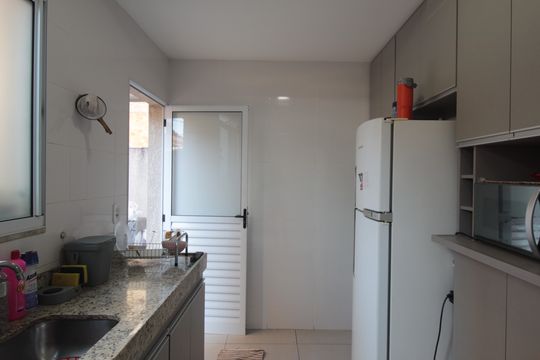 Cozinha de apartamento à venda com 2 quartos, 100m² em São Gotardo, Belo Horizonte