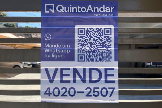 Plaquinha Instalada de apartamento à venda com 2 quartos, 100m² em São Gotardo, Belo Horizonte