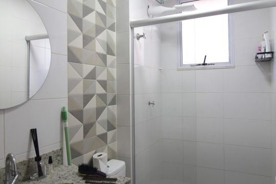 Banheiro de apartamento à venda com 2 quartos, 100m² em São Gotardo, Belo Horizonte