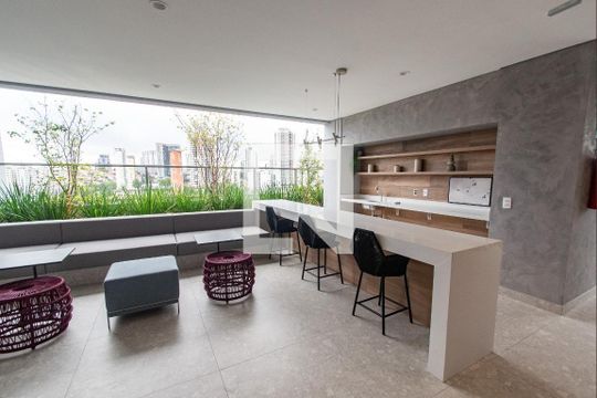 Churrasqueira de kitnet/studio para alugar com 1 quarto, 29m² em Jardim Aurelia, São Paulo