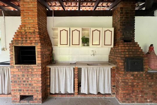 Casa de Condomínio para alugar com 3 quartos, 2000m² em Residencial Sul, Nova Lima